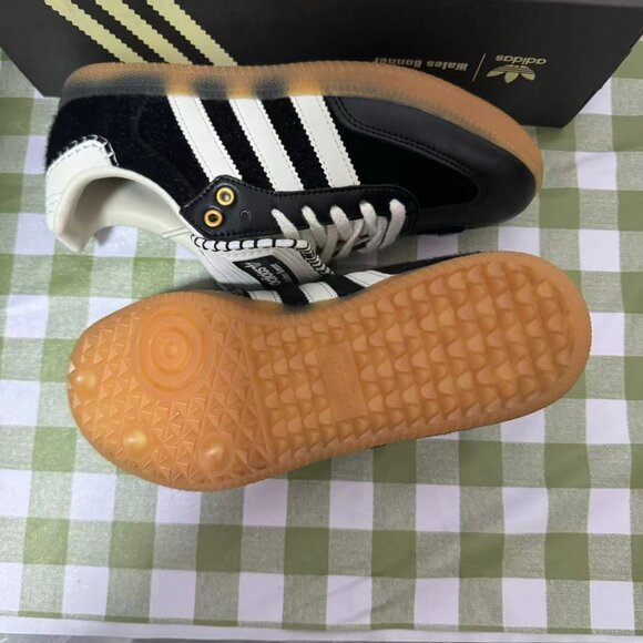 Men's adidas black sneakers - Picture 4 of 6